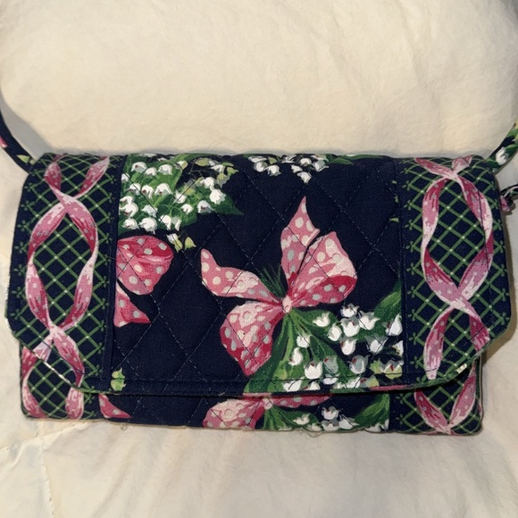 5/$25 Vera Bradley wallet purse - Picture 2 of 6